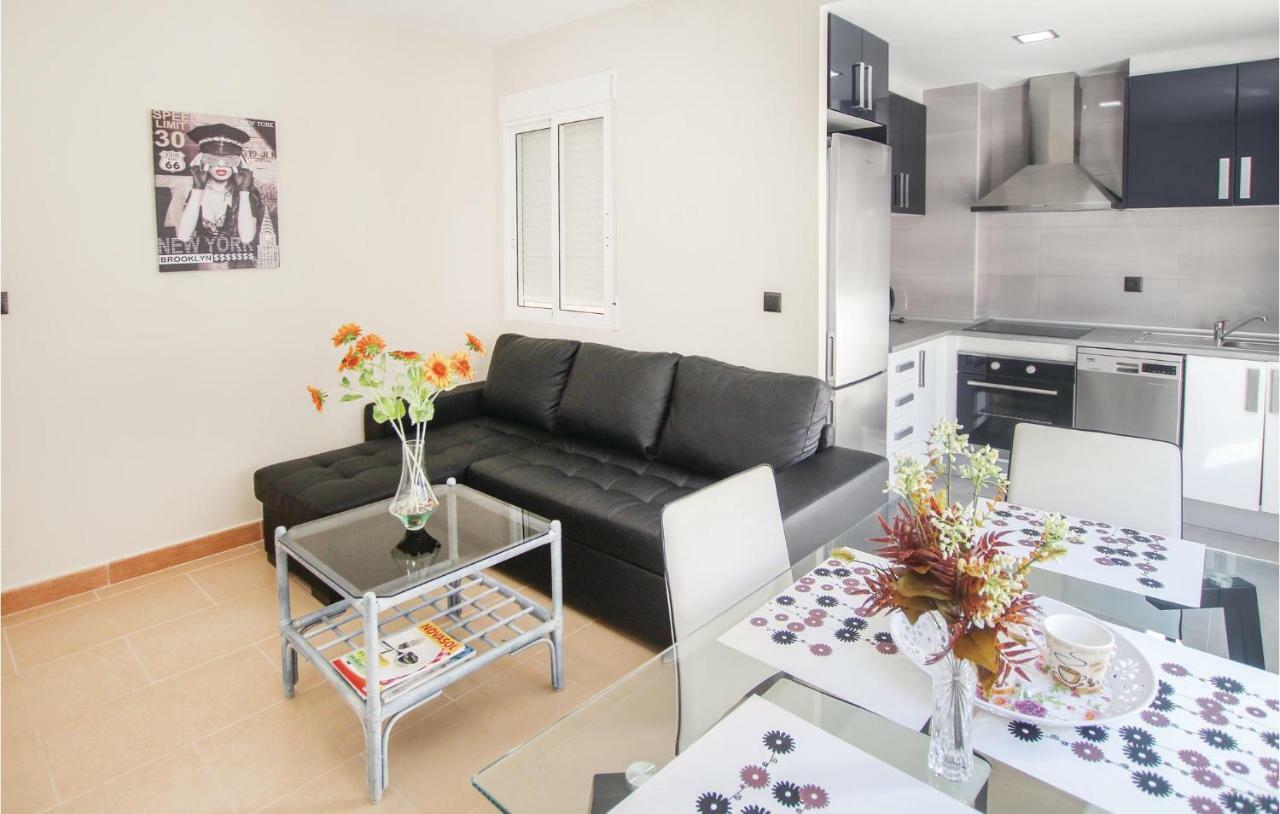 3 Bedroom Gorgeous Apartment In Alicante Exterior photo